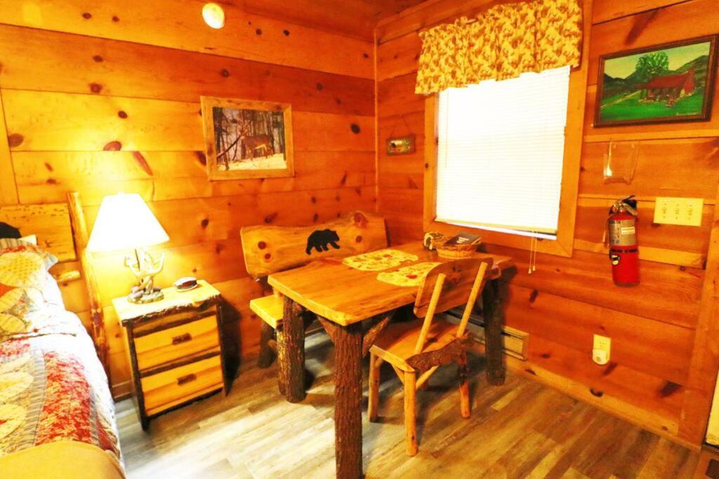 Alpine Mountain Sweetheart Cabin Jacuzzi #8 Helen Εξωτερικό φωτογραφία